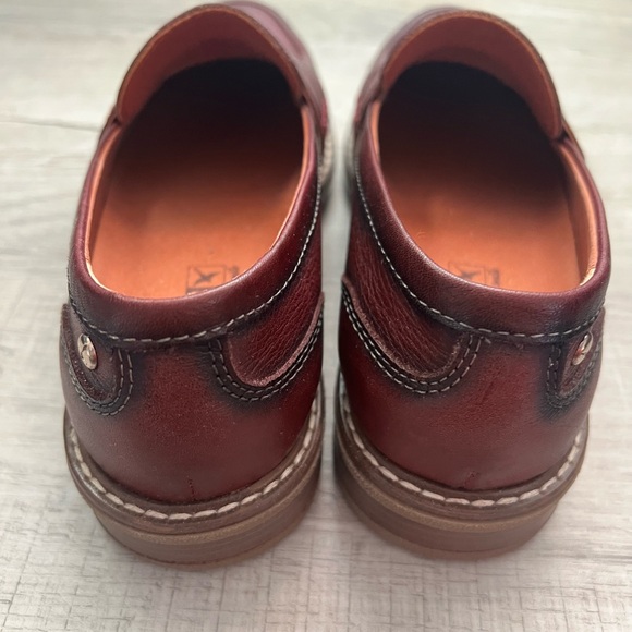 PIKOLINOS ALDAYA W8J-3541 GARNET Leather Loafers - BRAND NEW IN BOX sz 36/6 - Picture 4 of 11